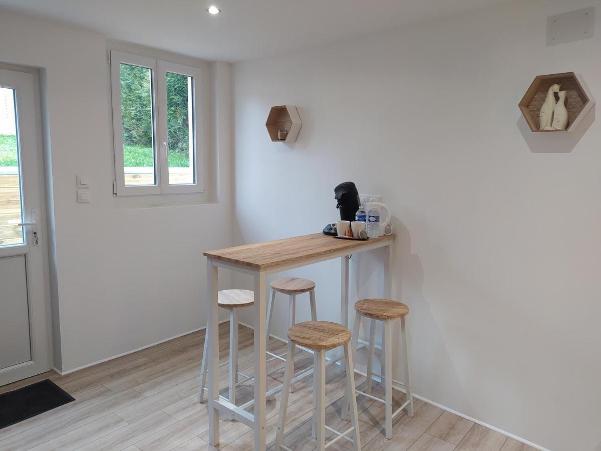 Gite Et Spa Au Secret Du Bonheur Hotel Pouilly-sur-Serre Ngoại thất bức ảnh