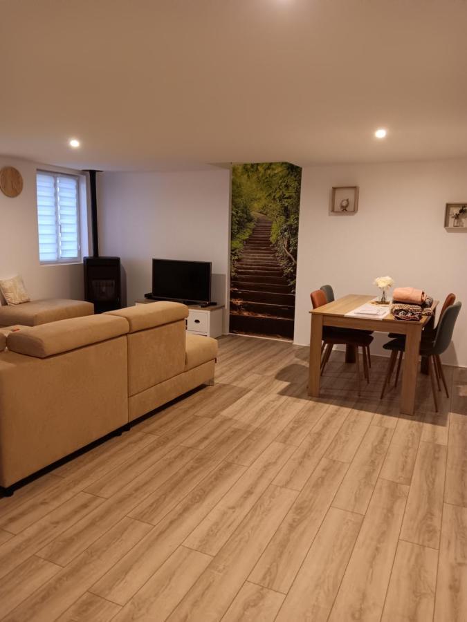 Gite Et Spa Au Secret Du Bonheur Hotel Pouilly-sur-Serre Ngoại thất bức ảnh